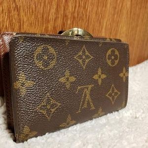 Louis Vuitton Kisslock Wallet
